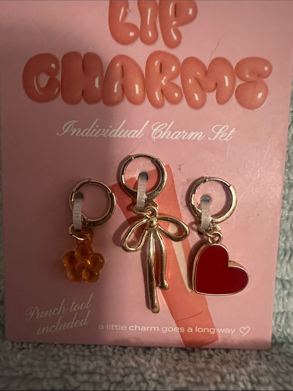 Lip Charms Pink Charm Set - Heart, Bow, Star & Beaded Charms NWT - Picture 3 of 4